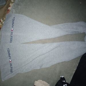 Tommy Hilfiger Gray Scarf